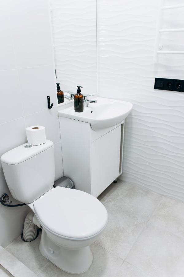 Resa Apart - Нові Smart-Квартири Біля Річки Uschhorod Exterior foto