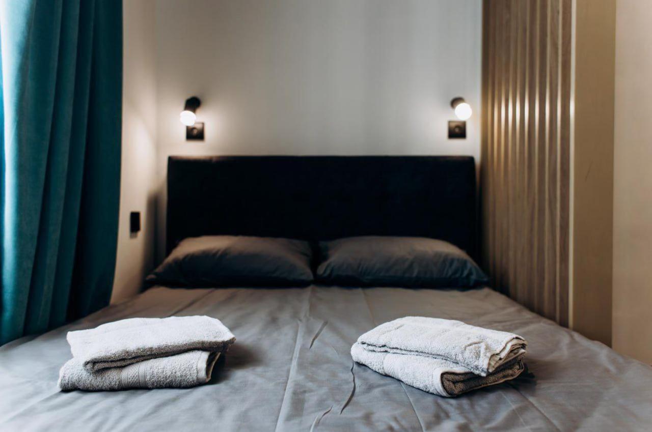 Resa Apart - Нові Smart-Квартири Біля Річки Uschhorod Zimmer foto